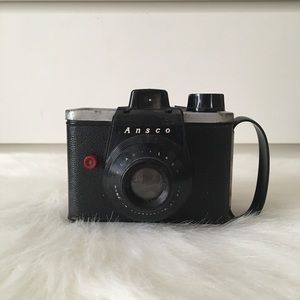 Vintage USA Ansco Ready Flash Camera
